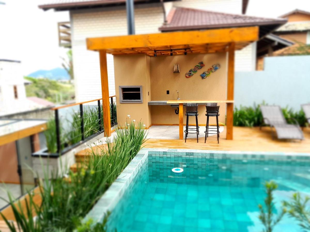 Pousada Kirana Praia do Rosa Ngoại thất bức ảnh