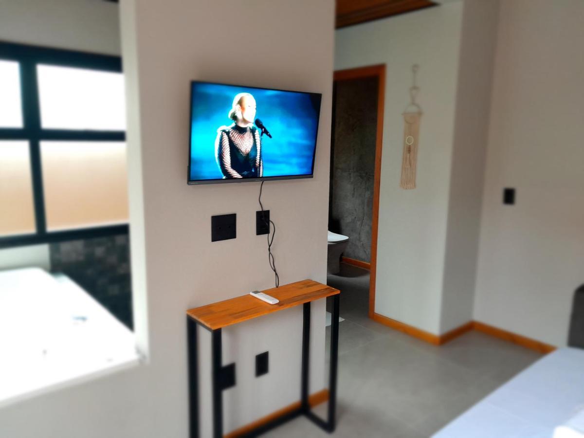 Pousada Kirana Praia do Rosa Ngoại thất bức ảnh